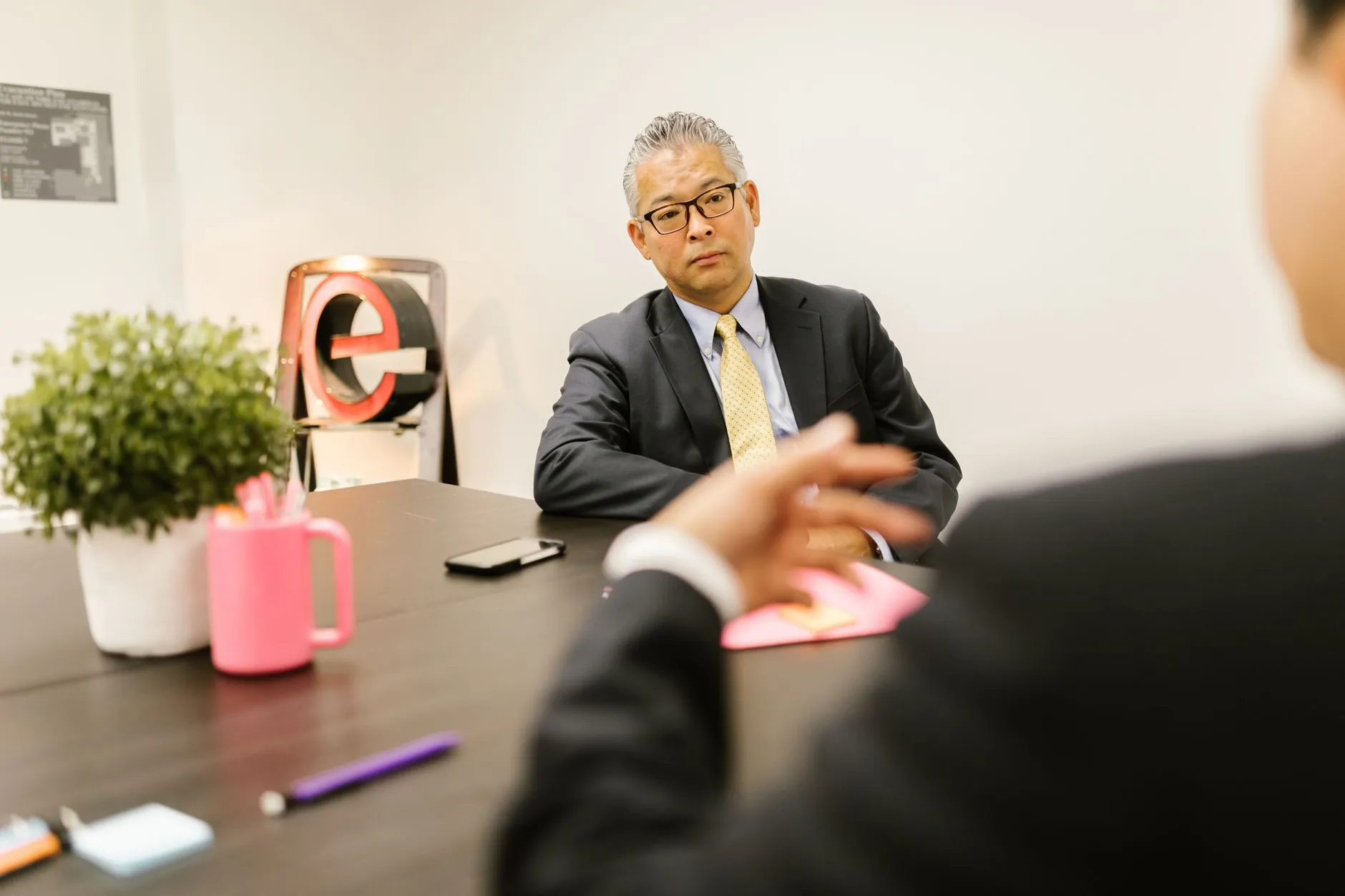电脑配件兼容性解析：办公设备升级的常见问题与解决方案